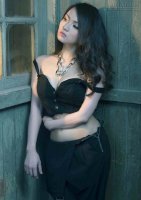 Thủy Top khoe đường cong nóng bỏng