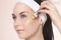 Cách trang điểm mắt khi mặc áo dài