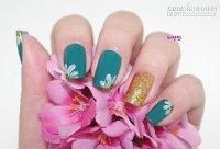 [Nail] - Tràn đầy năng lượng với họa tiết hoa cúc