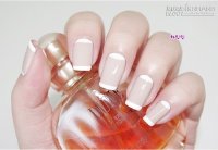 Đẹp với kiểu móng french nghệ thuật