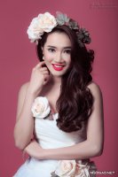 [ Người đẹp ] NHÃ PHƯƠNG DIỆN VÁY CƯỚI LÀM CÔ DÂU SEXY