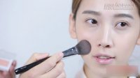Trang điểm nhẹ nhàng cho ngày nắng lên