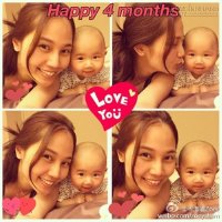 Khoảnh khắc yêu thương của sao Hoa ngữ bên con