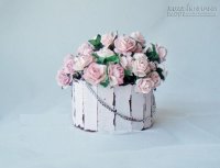 Giỏ hoa hồng đáng yêu tái chế từ lõi giấy