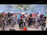 200 xe Minsk nhả khói đại náo Hà Nội