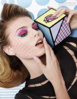 Độc đáo với nail cut out độc đáo