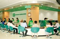 Tài chính tiêu dùng: Áp lực chia đôi