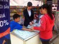Hàng Việt bình ổn vào bếp ăn trường học