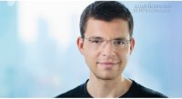 Tập trung cao độ, bí quyết thành công của triệu phú trẻ Max Levchin