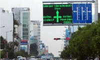 Biển chỉ đường Việt Nam quá đánh đố tài xế