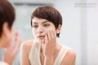 Tận dụng gia vị trong bếp để trị mụn nhanh chóng