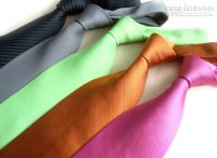 Mẹo bảo quản cà vạt cho các đấng mày râu