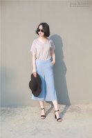 Giúp nàng công sở chọn đồ ‘nhanh – gọn – nhẹ’ ngày mưa gió