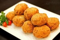 Nóng bỏng tay với khoai tây thịt bò chiên xù
