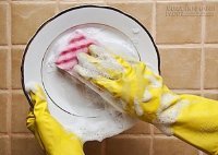 Mẹo hay để tẩy rửa bát đũa nhiều dầu mỡ sạch cực nhanh