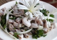 Mẹo chọn mua và chế biến lòng lợn không bị đắng