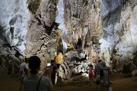 Quảng Bình giảm giá phòng và tour trong tháng 8