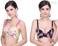 Phái đẹp duyên dáng, gợi cảm cùng áo lót hoa nữ tính