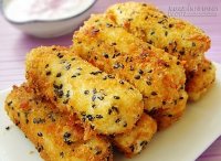 Cách làm món tráng miệng đậu hũ sữa chua, trứng chiên khoai tây thơm giòn