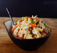 Đãi cả nhà cơm rang thịt gà vào bữa sáng