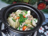 Giòn giòn bao tử kho dưa cải trứng cút