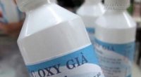 Nguy hại khôn lường khi dùng oxy già sai cách
