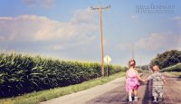 Câu chuyện về chị, em trai và tình thân vững bền theo năm tháng