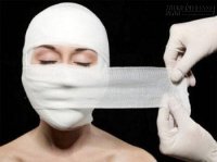 Cẩn thận phẫu thuật thẩm mỹ có thể làm hỏng phúc vận của bạn