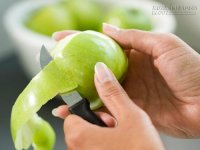Những cách loại thuốc trừ sâu ra khỏi rau quả trước khi ăn