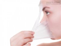 Bạn có thể bị nhiễm bệnh khi lột da tắm trắng