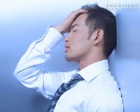 Một ngày sụp đổ vì trót bám theo vợ sắp cưới