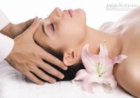Gạt bỏ nỗi lo mất ngủ với phương pháp bấm huyệt ngay tại nhà