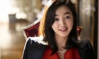 Vợ dắt bồ của chồng về nhà rồi bảo: Bồ anh đây mời anh xơi