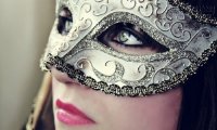 Bộ mặt thật của cô con dâu ngoan hiền đằng sau lớp mặt nạ