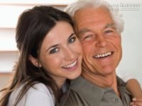 Cậu mà làm con gái tôi khổ, tôi đến nhà cậu cướp nó về đấy…