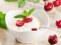 Ba cách trị mụn nhờ giải nhiệt từ bên trong