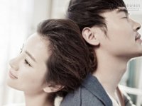 Vung tiền mua một tấm chồng…