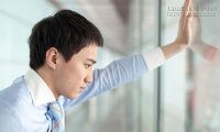 Bí mật đau đớn về vợ sắp cưới sau lễ đính hôn
