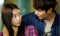 Không lấy anh cũng được nhưng con phải sinh cho anh một đứa