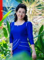 Đầm dạo phố cho người lớn tuổi