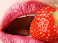 Tuyệt chiêu cực dễ giúp xóa sạch vết nhăn ở môi