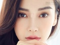 Dấu hiệu ngoại tình trên khuôn mặt nữ giới