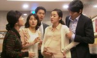 Bác sỹ ơi vợ em đau quá rồi, bịt lại tạm để mai đẻ tiếp được không?