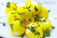 Chia sẻ bí quyết muối trứng cút 3 màu thành công ngay lần đầu