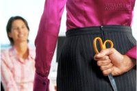 Những giờ sinh cho thấy bạn dễ bị hại sau lưng