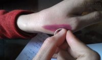 Kinh nghiệm phân biệt son độc hại và son an toàn cực chuẩn