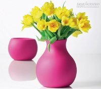 Tình yêu nở rộ nhờ đặt bình hoa ở vị trí tốt nhất trong nhà