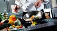 Sai lầm tai hại khi nấu ăn không bỏ ngay sẽ chết sớm