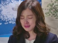 Báo với em, bồ của anh có bầu rồi!