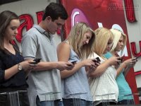 Dùng nhiều smartphone tăng nguy cơ trầm cảm